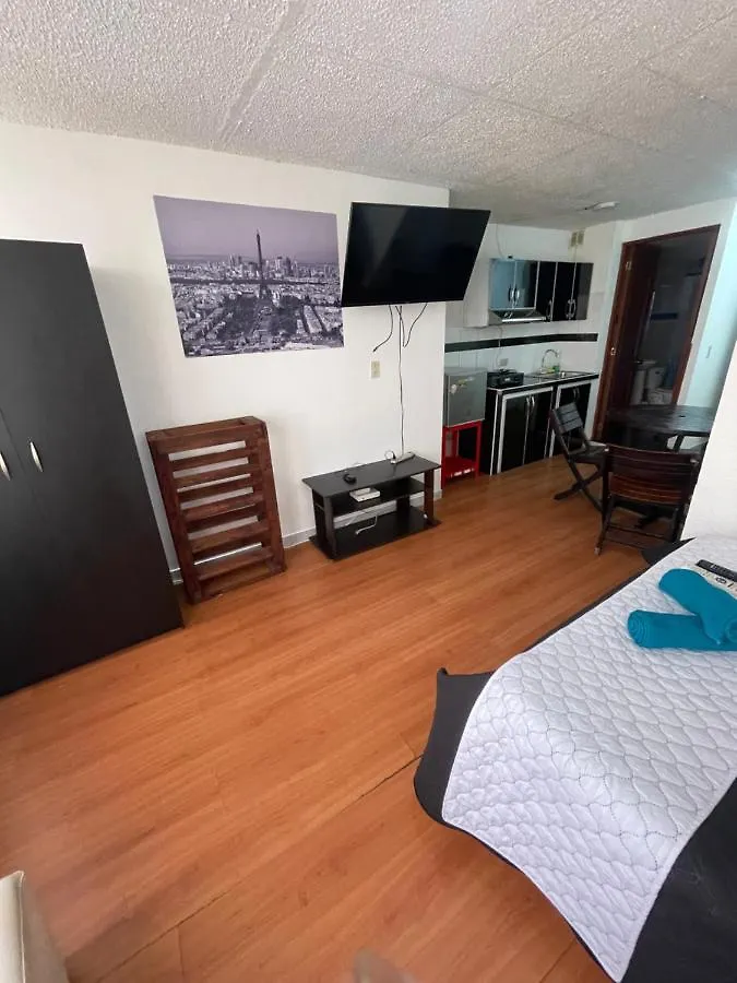 Apt Estudio Calle97302 Bogota Apartment